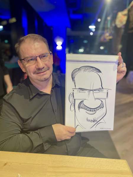 caricatura evenimentului corporativ